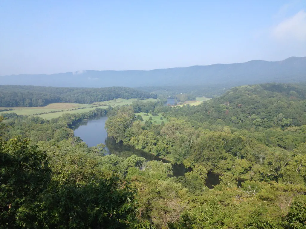 Scenic view of the Blue Ridge Parkway during fall